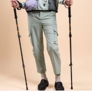 Wondry Outdoors Womens Morongo Trail Hiking Pants In Sage Size Small